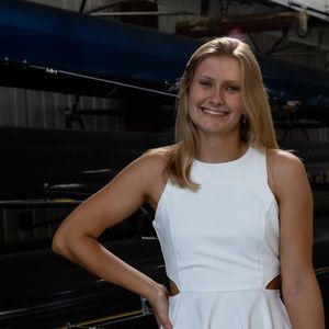 Meet your Posher, Lily